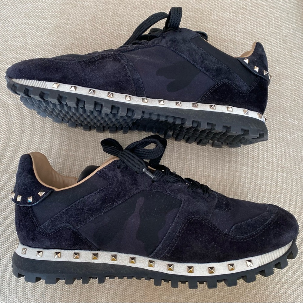 Valentino Rockstud sneakers black suede camo 38 8 7.5